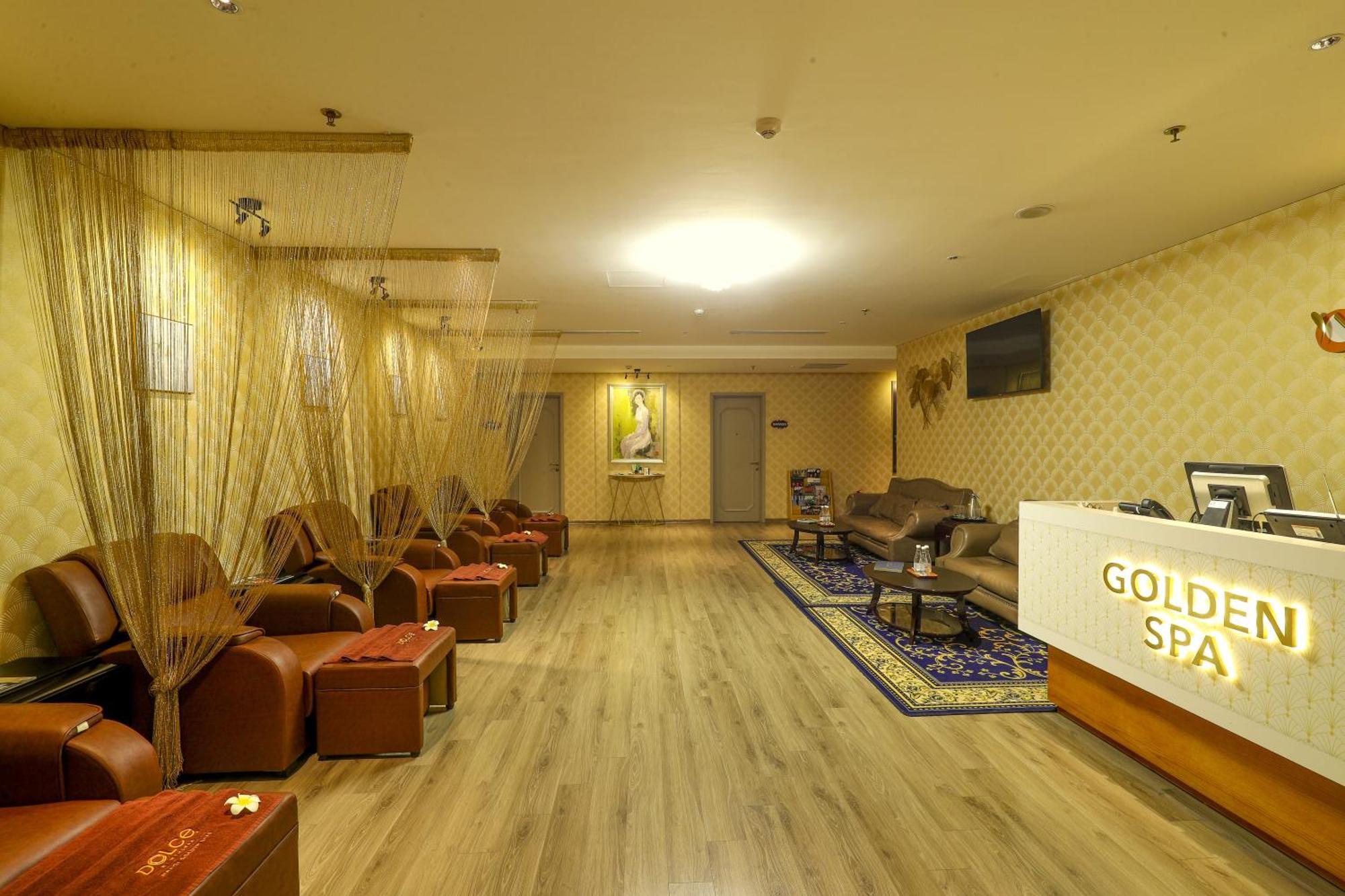Hotel Dolce By Wyndham Golden